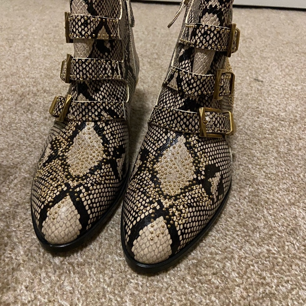 Chloe Susanne boots